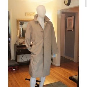 NWT Men's London Fog Ultimate Raincoat - Sz 44 Reg